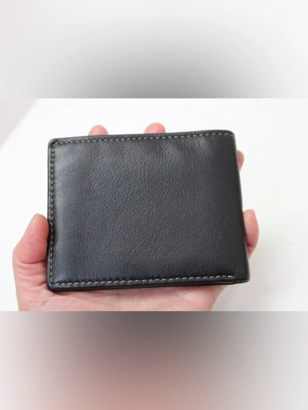 NWOT Timberland bifold wallet